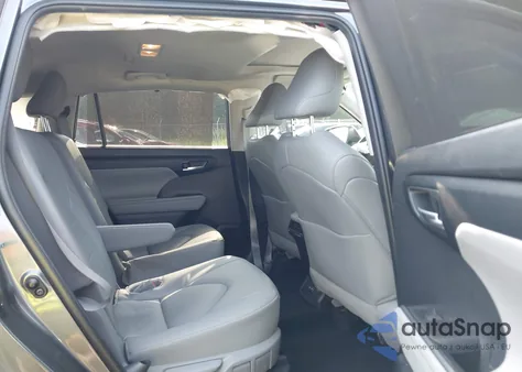 2023 Toyota Highlander Hybrid Xle from USA, damaged, VIN 5TDKBRCH0PS578180